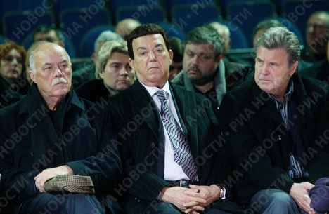 Станислав Говорухин, Иосиф Кобзон и Лев Лещенко на похоронах Калмановича